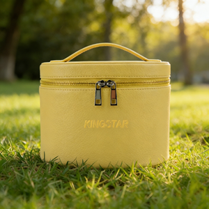 Borsa da Viaggio per Cosmetici in Pelle PU di Lusso Personalizzabile, Impermeabile e Alla Moda per Ragazze - Product Image 1