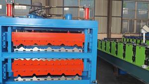 لوح سقف من ثلاث طبقات ، المادة PPGI pgl GI GL المستخدمة على أسطح المباني والجدران - Product Image 6