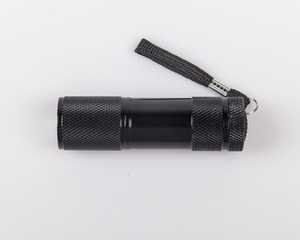 Khuyến Mãi Quà Tặng In Logo 9LED <span class=keywords><strong>Mini</strong></span> Đèn Pin Khẩn Cấp <span class=keywords><strong>Torch</strong></span> 3XAAA Xách Tay Đèn Keychain Ánh Sáng - Product Image 5