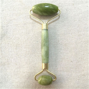 Juego de herramientas Green Roller y Gua Sha de Natural Jade Scraper masajeador con piedras para cara, cuello, espalda y línea de mandíbula - Product Image 4