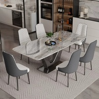 Ensemble de table et chaises de salle à manger de luxe, directement de l'usine, plateau rectangulaire en pierre frittée avec base en métal doré pour projet de villa moderne.