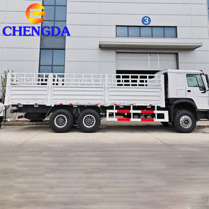 Camión de Carga Pesada Sinotruk How de 30 Toneladas, 40 Toneladas, 6x4, 8x4, Usado, para Transporte de Mercancías - Product Image 1