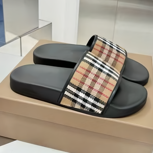 Designer <b>Shoes</b> men Slippers Fashion Summer Leather Beach Flat Sandals Outdoor Non-slip Casual slippers Women walking Style <b>shoes</b> - Product Image 1