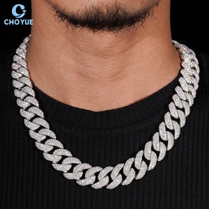 สร้อยคอเงินแท้ 925 ชุบทอง ประดับเพชรโมอิสซาไนต์ รับรองโดย GRA ขนาด 18 มม. แบบ Cuban Link สำหรับผู้ชาย สไตล์ Iced Out - Product Image 1