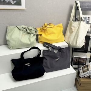 Sac fourre-tout en toile de coton 12A réutilisable et écologique, imprimé lettres, couleur unie, avec fermeture éclair, idéal comme cadeau - Product Image 6