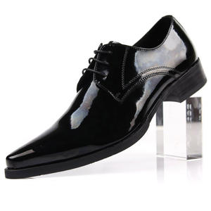 Chaussures habillées en cuir de vache véritable pour hommes, à bout pointu, imperméables, avec soutien de la voûte plantaire et empeigne en maille respirante – Idéales pour le bureau et la carrière - Product Image 3