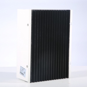 Contrôleur de charge MPPT R&X RX-LS-WT 1KW pour éolienne 24V/48V avec affichage LCD et surveillance 24h/24 - Vente Flash - Product Image 5