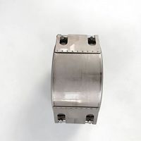 Raccord de réparation de tuyauterie à emboîtement, résistant à l'usure, facile à installer pour les chantiers de construction, serres, centrales électriques, et les applications industrielles lourdes.
