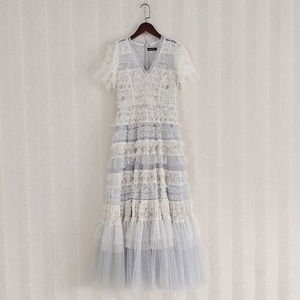 2025 automne décontracté col en V robe florale robuste à manivelle maille imprimé jupe dentelle mousseline de soie grand ourlet champignon bord couches - Product Image 2