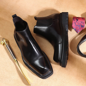 Chaussures décontractées rétro pour hommes en cuir véritable DSYX, légères, respirantes, à enfiler, style vintage, pour l'automne, vente en gros - Product Image 4