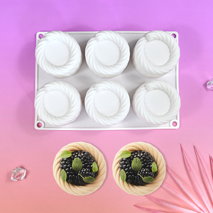 Moule à gâteau en silicone à 6 cavités en forme de colonne tourbillonnante, antiadhésif et flexible, pour la préparation de mousses françaises, de desserts et de chocolats - Product Image 5