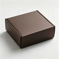 Boîte d'emballage de vêtements en carton ondulé de luxe avec estampage à chaud doré, logo personnalisé, pour boutique de vêtements