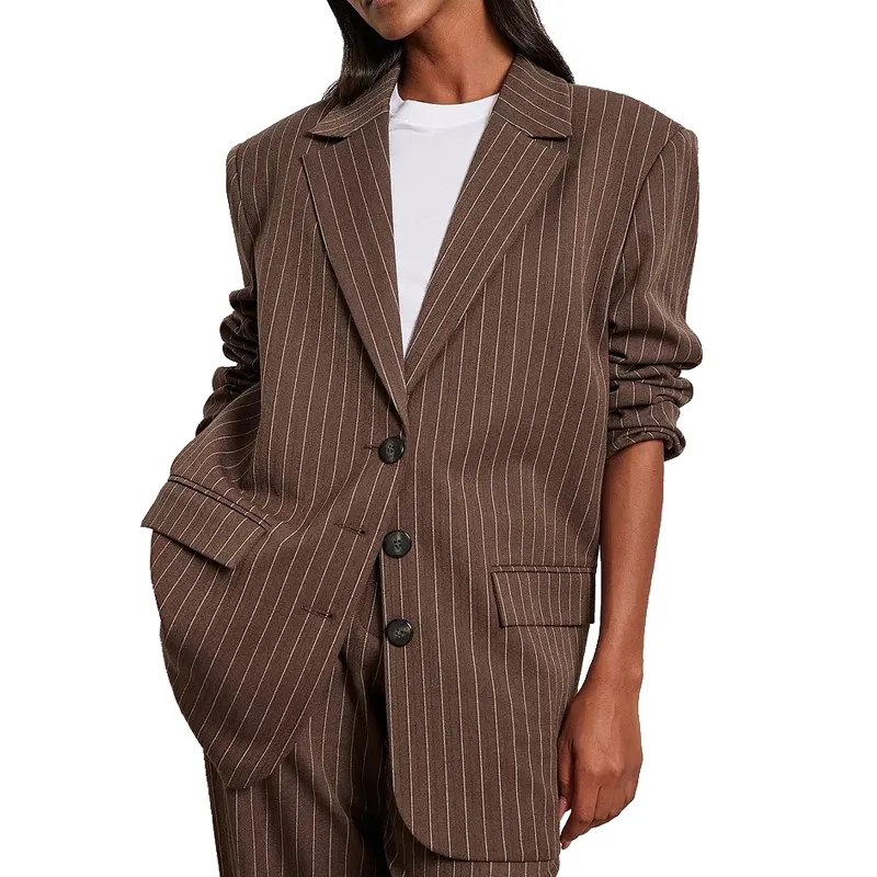 Xiuyu OEMレディースオフィスウェアストライプ特大ブレザー女性持続可能なブレザースーツ