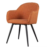 Chaise de salle à manger moderne en tissu de lin élégant Fauteuil de loisirs Cuisine Chaise de salle à manger avec pieds en métal noir