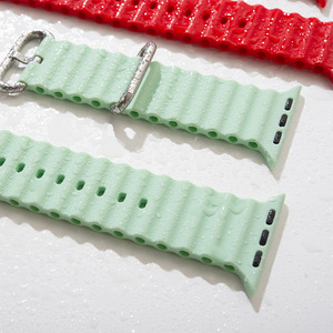 Bracelet en silicone Sport Correa Ocean Band 49 mm 44 mm 45 mm pour Apple Watch Ultra Series 9 8 7 6 SE - Product Image 2