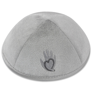 Toptan kadife Kippot özel Logo ve nakış yahudi Kippah Bar Mitzvah Yarmulke şapka Judaica kap düğün hediyesi için.