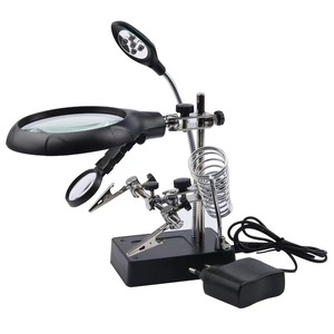 Plug Soudage Loupe 5 LED Clip Auxiliaire Loupe 3 In1 Main Soudure <span class=keywords><strong>Fer</strong></span> À <span class=keywords><strong>Souder</strong></span> Stand Holder Station Loupe - Product Image 1