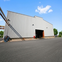 Entrepôt en structure métallique galvanisée, bâtiment de stockage industriel, structure métallique préfabriquée, entrepôt logistique en structure métallique