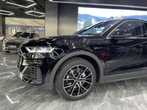 CLEAN LUXURY Usata 2022 <span class=keywords><strong>AUDI</strong></span> <span class=keywords><strong>Q8</strong></span> 55 TFSI quattro 4MATIC 5 porte <span class=keywords><strong>SUV</strong></span> 3L Turbo 6 cilindri Automatica Pelle Scuro R21 - Product Image 4
