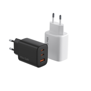 شاحن حائط سريع بقابس بريطاني وأمريكي وأوروبي بقوة 65 واط، شاحن GaN يدعم USB-C وUSB-A، شاحن PD بمنفذ USB-C واحد أو منفذين USB-C ومنفذ USB-A للحواسيب المحمولة والهواتف الذكية - Product Image 1