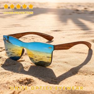 Nuevas llegadas Hombres Mujeres Moda Tendencia Fiesta de bodas Bajo MOQ Logotipo personalizado Espejo de una pieza PC Lente Gafas de sol con grano de madera - Product Image 2