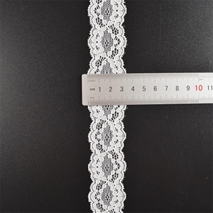 Ruban de dentelle de garniture de motif floral de tricot de chaîne pour décorer la conception florale et la lingerie - Product Image 6