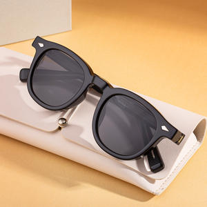 Lunettes de soleil ovales pour femmes ZT-99305, monture noire en PC, protection UV400, classe 2, pare-soleil, monture en plastique et métal - Product Image 5