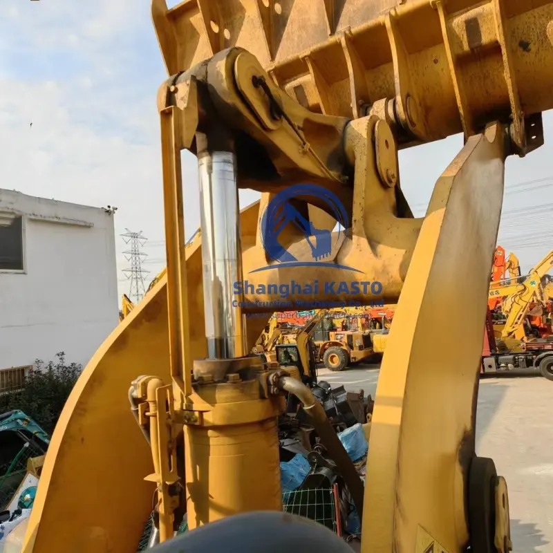 Bâtiment de construction 12 tonnes utilisé komatsu wa600-3 chargeuse sur pneus 600 modèle robuste puissance chargeur frontal wa600-6