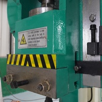 Machine de poinçonnage mécanique et hydraulique CNC or argent cuivre pièce estampage métal Source