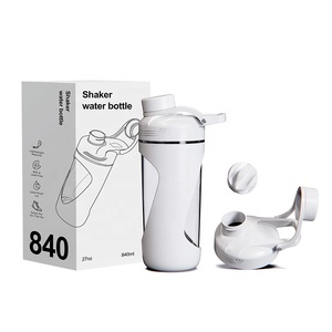 Bottiglia d'acqua con indicatore di tempo da 828 ml, senza BPA e a prova di perdite, per frullati proteici - Motivatore per bere acqua per palestra, ufficio, scuola ed escursioni - Product Image 1