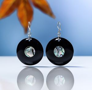 Minh Giang ต่างหูเขาควายออแกนิกแฮนด์เมดงานหัตถกรรมเครื่องประดับแฟชั่นขัดเงาเรียบ - Product Image 1