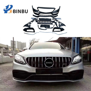 Kit di Modifica <span class=keywords><strong>Paraurti</strong></span> Anteriore <span class=keywords><strong>AMG</strong></span> per Mercedes Benz Classe C W205 2015-2019 - Product Image 1