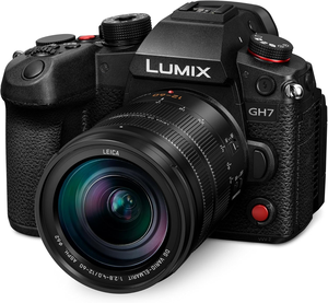 Appareil photo hybride Panasonic LUMIX GH7 Micro Four Thirds, objectif 12-60 mm F2.8-4.0 - Product Image 6