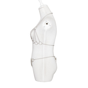 Chaînes de lingerie érotique transfrontalières européennes et américaines, vêtements pour femmes, chaînes de corps pour couples, strings, accessoires de flirt - Product Image 2
