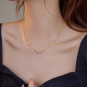 Collar de Perlas de Agua Dulce Naturales con Diseño de Sonrisa, Estilo Simple y Versátil para el Día a Día, Estilo INS, 14K Chapado en Oro - Product Image 1