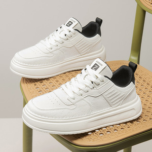 Nouvelle Arrivée 2026 – Baskets Classiques Blanches pour Hommes, Tendance, Polyvalentes, à Semelle Épaisse et Amortissante, Chaussures Décontractées pour la Marche - Product Image 2