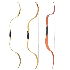 Busur dan panah resin dapat dilepas busur tradisional panahan luar ruangan kompetisi kinerja busur ringan
