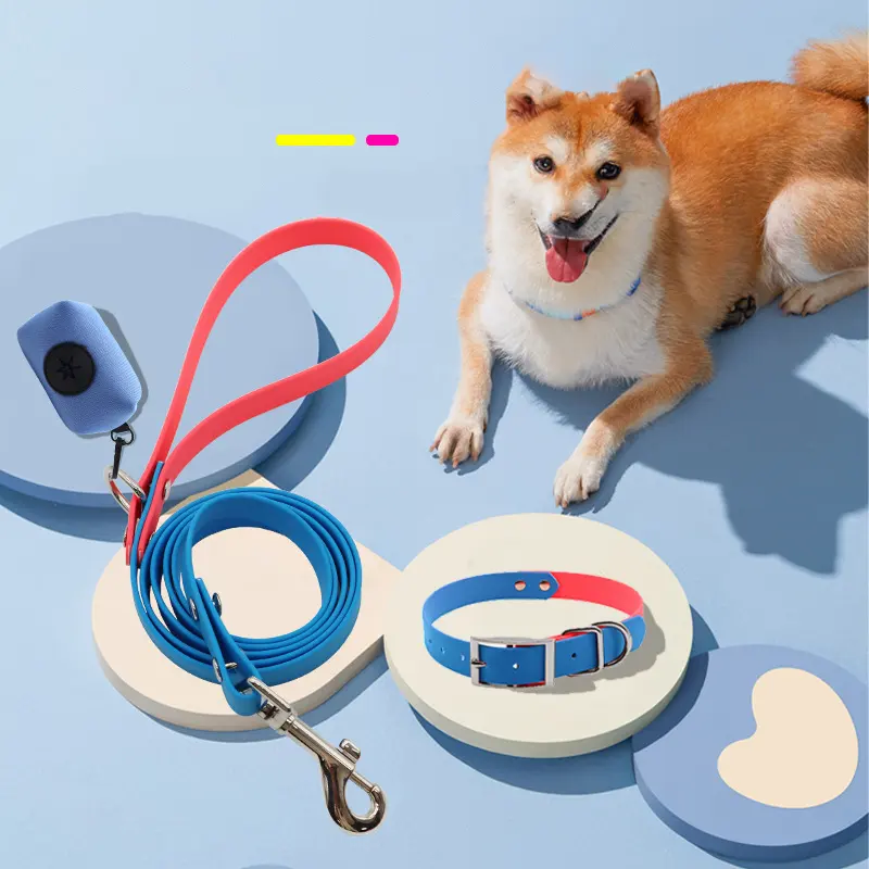 Laisse de marche pour chien en PVC résistant à l'usure pour l'extérieur Laisse avec logo personnalisé Entraînement en laisse pour chien en PVC imperméable et à couleur coordonnée