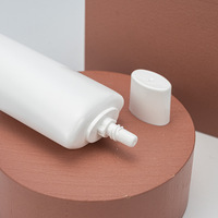 Tube cosmétique en plastique souple à toucher doux, forme ronde, 5 couches, isolation PE, pour crème BB, masque facial, soin de la peau, avec couvercle à visser à ouverture rapide, directement de l'usine