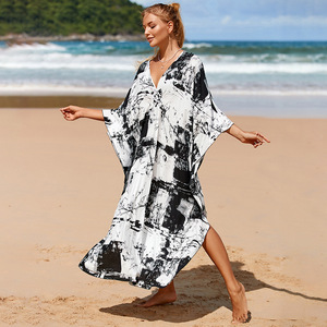 Kaftan de plage en rayonne à col en V et manches chauve-souris, style robe de bain, pour complexe tropical, escapade en bord de mer, spa, loisirs et tenue de superposition pour bikini - Product Image 2