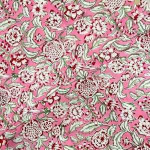 Tissu en coton peigné de qualité supérieure fait main |   Voile indien non tissé, doux, respirant et léger |   Tissu pour robe Kurti à carreaux floraux - Product Image 4