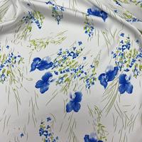 100% Polyester Faux Acétate Crêpe Satin Imprimé Tissu Bleu Floral Peint À La Main Impression Numérique pour Draps De Lit Sacs Crêpe Populaire