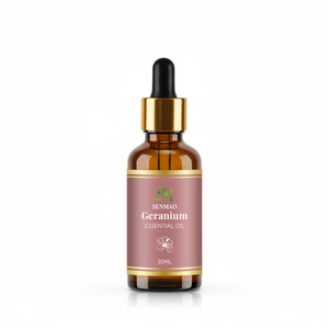 Huile de parfum à la géranium en gros, huile de massage à la géranium, huile de géranium 100% pure et biologique pour les soins des cheveux, de la peau et du corps - Product Image 1