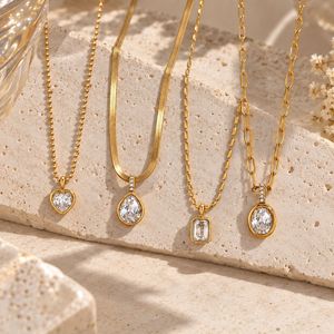 Collana con Pendente in Zircone Novirassine, Placcata in Oro 18K, Catena a Serpente in Acciaio Inossidabile per Donne, Gioielli Geometrici a Goccia e <span class=keywords><strong>Cuore</strong></span> - Product Image 1