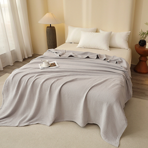 Jeté <span class=keywords><strong>de</strong></span> <span class=keywords><strong>lit</strong></span> en tissu mousseline <span class=keywords><strong>de</strong></span> gaze 6 couches 100% coton biologique certifié, fil peigné, tissé uni léger pour bébé - Product Image 2