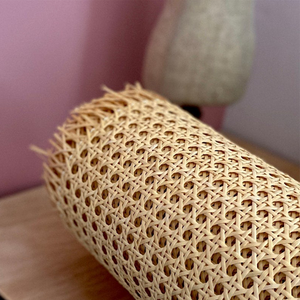 Rotolo di rattan in rattan intrecciato con motivo alla moda - Product Image 2