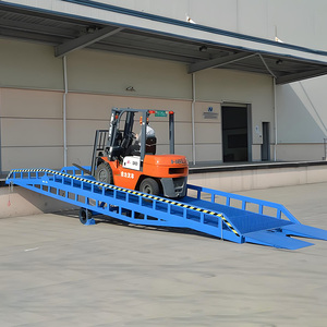 Adjustable <b>Mobile</b> 5-<b>15t</b> Warehouse <b>Yard</b> Hydraulic <b>Mobile</b> Container Load Loading <b>Ramp</b> - Product Image 1
