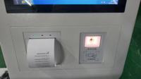 Sistema de reserva de citas en línea con pantalla táctil, quiosco de autoservicio de gestión de colas digitales para biblioteca y hotel