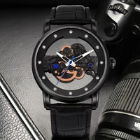 Nouvelle montre à quartz pour homme, mode et affaires, en alliage, verre, boîtier de 12 mm d'épaisseur, étanche 20 m, bracelet en PU, fermoir à bouton, transparente et ajourée