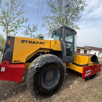 Compacteur à tambour unique Dynapac CA 301D d'occasion avec moteur diesel et pompe - Équipement de construction à bas prix à vendre
